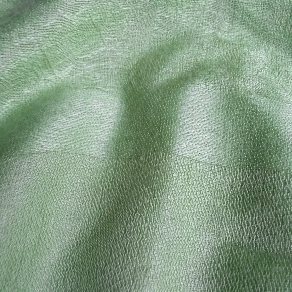 SCARF 100% Pashmina 28” x 76” - Picture 6 of 6